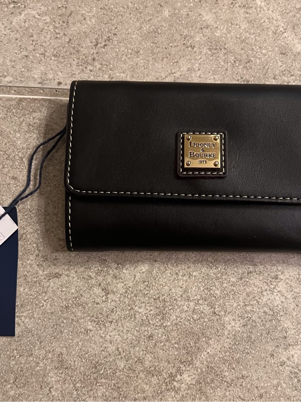 Dooney & Bourke Black Leather Wallet with Gold Logo Plaque - Picture 2 of 14